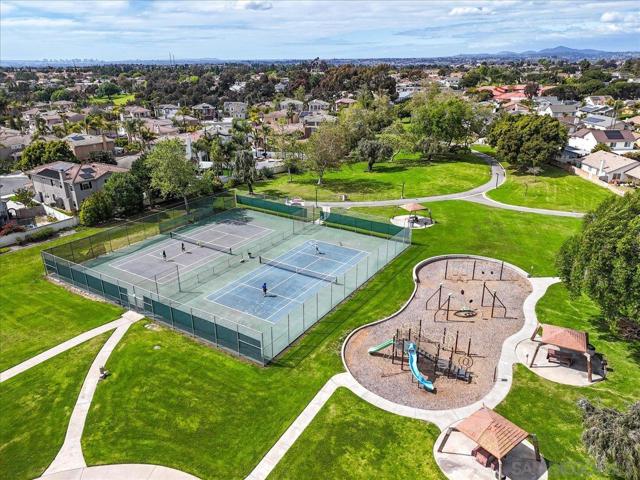 1059 Buena Vista Way, Chula Vista CA: https://media.crmls.org/mediaz/93283806-07f1-4361-b3da-0d9905f50588.jpg