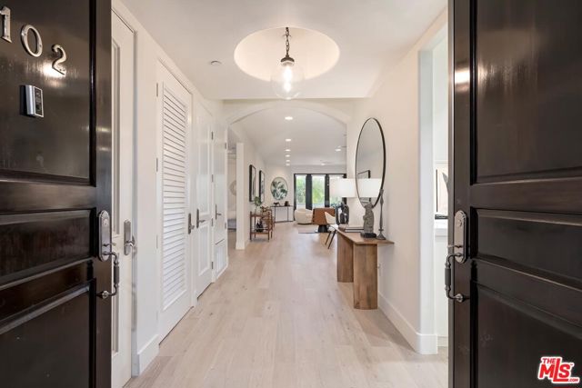 2 Bed Home for Sale in Los Angeles, California