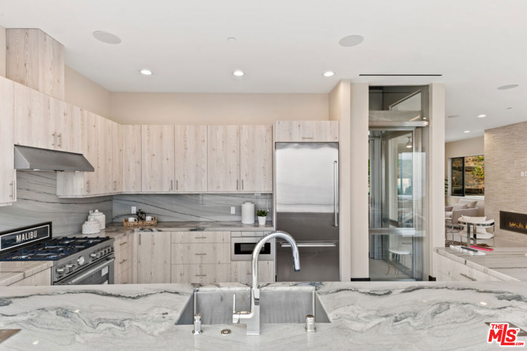MLS #26850939 image #11