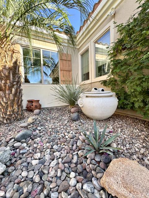 80372 Camino San Lucas, Indio CA: https://media.crmls.org/mediaz/932b17ff-68aa-4c10-b3b8-4a8252b5fac5.jpg