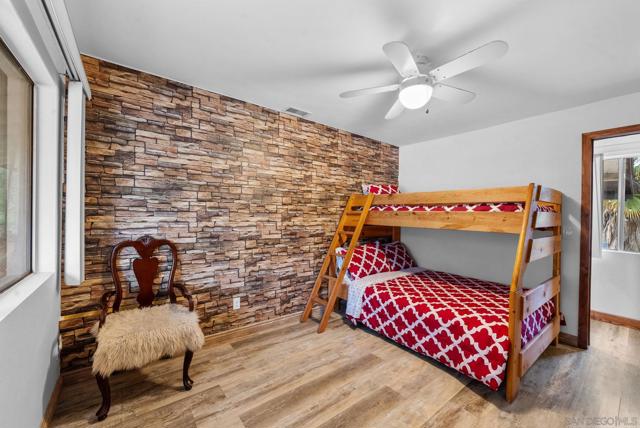 1780 Jaime Lynn Ln., El Cajon CA: https://media.crmls.org/mediaz/932bf612-a29f-465d-b753-b8ec6c4cd449.jpg