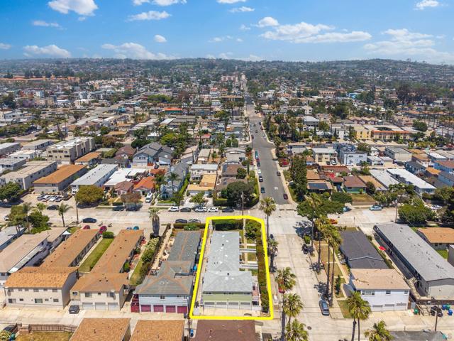2073 79 Reed Ave, San Diego CA: https://media.crmls.org/mediaz/932d89b8-5bc8-4977-b120-4148c470a963.jpg