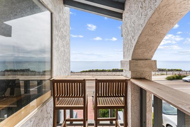 Detail Gallery Image 11 of 70 For 1421 San Elijo Ave, Cardiff By The Sea,  CA 92007 - 6 Beds | 5 Baths