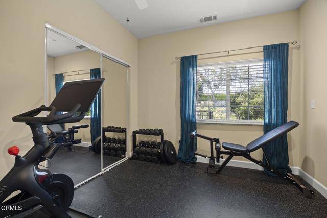 Detail Gallery Image 38 of 43 For 3236 Royal Oaks Dr #5,  Thousand Oaks,  CA 91362 - 3 Beds | 2/1 Baths