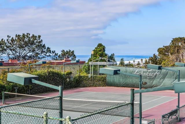 1562 Camino Del Mar, Del Mar CA: https://media.crmls.org/mediaz/932f765d-9514-4d49-b3f0-7acc6b9024c4.jpg