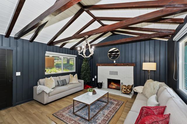 1128 E Country Club Blvd, Big Bear City CA: https://media.crmls.org/mediaz/9330fce7-ddc9-49f7-b149-80be922d8268.jpg
