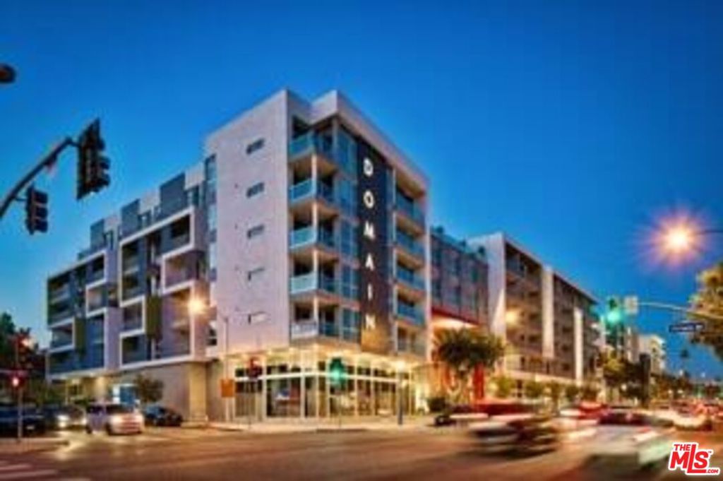 7141 Santa Monica Boulevard #516