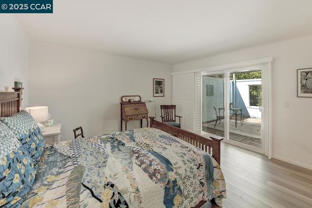 3128 Tice Creek Dr, Walnut Creek CA: https://media.crmls.org/mediaz/9331ab7f-c77f-4c3a-b2e4-68432c3279ad.jpg