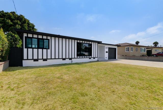 307 S Belmont Ave, National City CA: https://media.crmls.org/mediaz/93334ddc-a547-484e-86ea-874a2a31e3f7.jpg