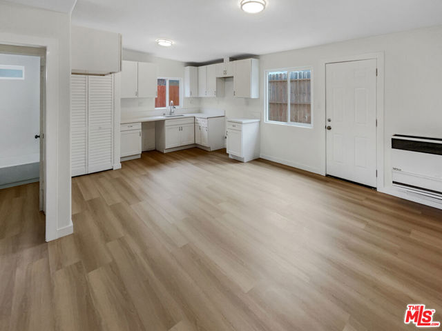 10692 Sycamore Avenue, Stanton CA: https://media.crmls.org/mediaz/9333c097-a246-455b-afad-cc31d10fa822.jpg