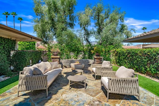 33 Colgate Drive, Rancho Mirage, CA 92270