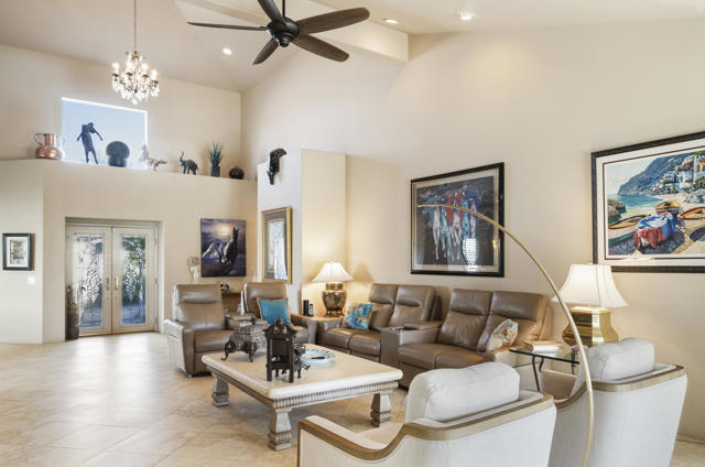 47295 Via Koron, La Quinta CA: https://media.crmls.org/mediaz/93341eac-06df-48d9-af66-5b2aa2a03170.jpg