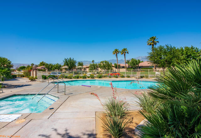 164 Via Milano, Rancho Mirage CA: https://media.crmls.org/mediaz/9334f726-c099-406f-aa12-51cf9a80275d.jpg