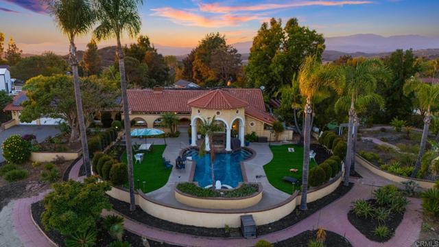 Detail Gallery Image 6 of 70 For 817 Tumbleweed Ln, Fallbrook,  CA 92028 - 4 Beds | 3 Baths