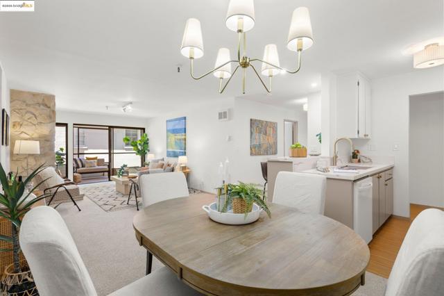 1830 Lakeshore Ave, Oakland CA: https://media.crmls.org/mediaz/93378df9-ca0c-47df-9dae-fa6f769aa46c.jpg