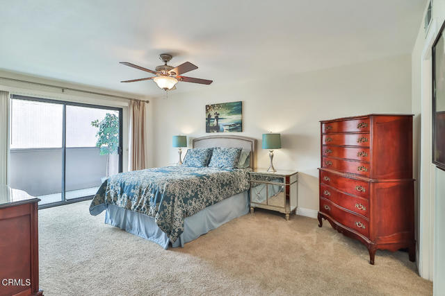 1993 Wheelwright Lane, Newbury Park CA: https://media.crmls.org/mediaz/9337ca8d-168e-483a-a9d4-b794113f6344.jpg
