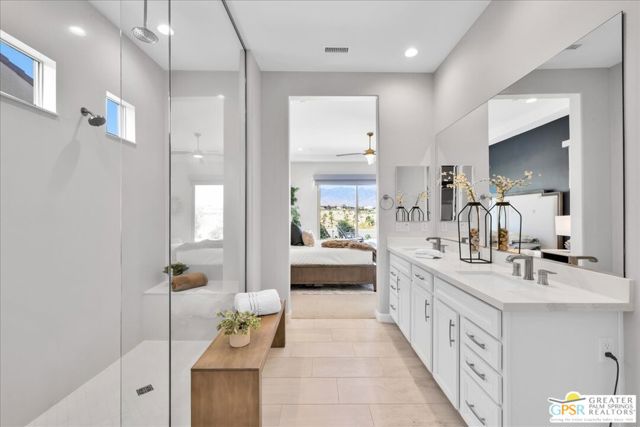 61 Zinfandel, Rancho Mirage CA: https://media.crmls.org/mediaz/93380700-f8ad-4973-b784-dd120b12528a.jpg