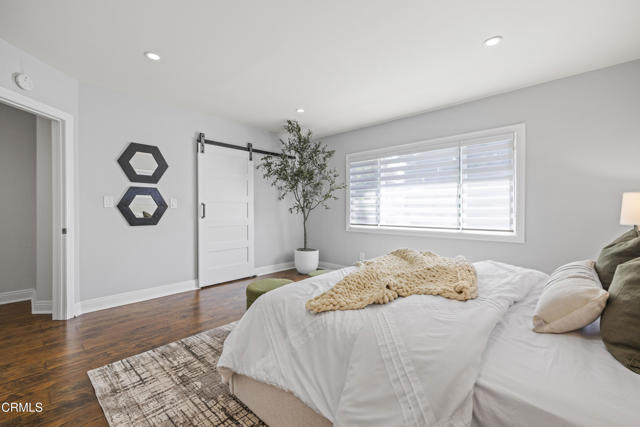 Detail Gallery Image 37 of 51 For 4961 Alcove Ave, Valley Village,  CA 91607 - 3 Beds | 2 Baths