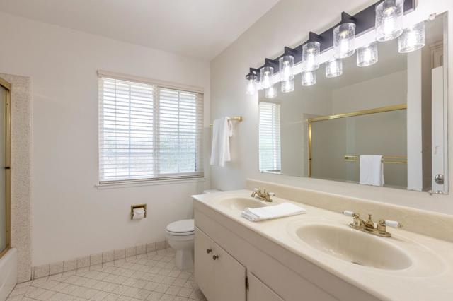 2550 Fairglen Drive, San Jose CA: https://media.crmls.org/mediaz/9339afee-4a02-4efc-aaea-21e42621cdfb.jpg
