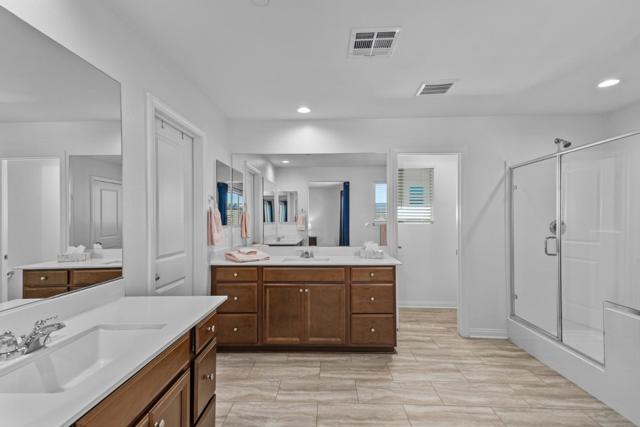 33039 Saint Emilion Court, Winchester CA: https://media.crmls.org/mediaz/933c9f01-3eaa-4b08-8002-d34b730a913d.jpg