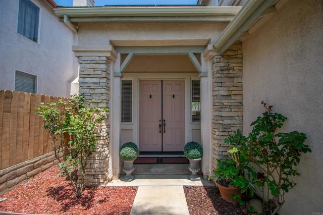 Detail Gallery Image 18 of 58 For 5080 Sea Reef Pl, San Diego,  CA 92154 - 4 Beds | 2/1 Baths