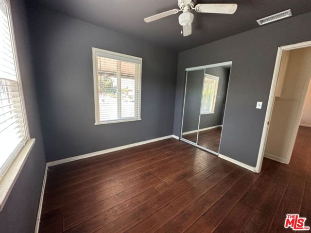 499 E 12th Street, Beaumont CA: https://media.crmls.org/mediaz/933d8a18-b065-4dce-a4d9-da506e5ac47a.jpg
