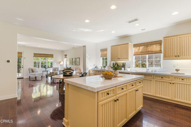 Detail Gallery Image 14 of 46 For 5245 via Quinto, Newbury Park,  CA 91320 - 5 Beds | 3 Baths