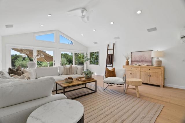 15651 Kennedy Road, Los Gatos CA: https://media.crmls.org/mediaz/933eea81-e2a9-452c-9346-219742b62765.jpg