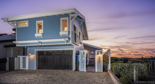 2050 Ocean Front, Del Mar CA: https://media.crmls.org/mediaz/933f9cb6-a310-4555-b0fa-d2d0b5b984e5.jpg