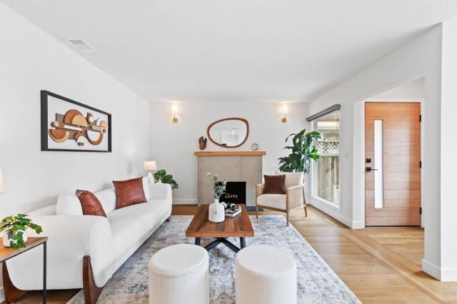 21476 Orange Avenue, Castro Valley CA: https://media.crmls.org/mediaz/93401d7d-f358-4332-98e3-63789e01b4d4.jpg