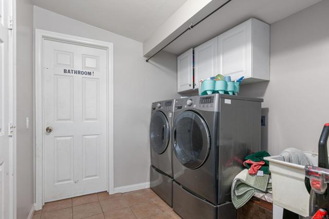 928 930 Osborne Street, Vista CA: https://media.crmls.org/mediaz/9341aa06-115c-4266-a3dd-8d35ba1c418f.jpg