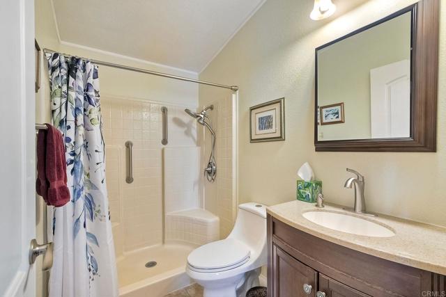 Detail Gallery Image 20 of 35 For 5272 Weymouth Way, Oceanside,  CA 92057 - 3 Beds | 2 Baths