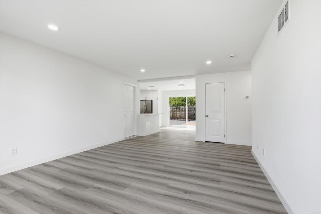 13641 Carriage Rd - photo 5