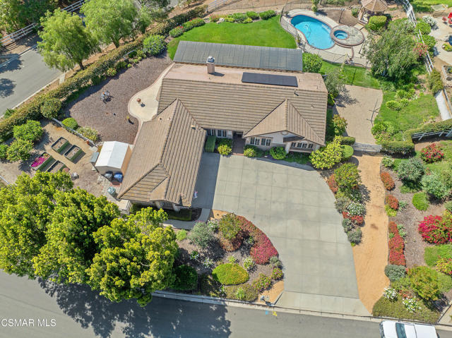 12490 Ridge Drive, Santa Rosa CA: https://media.crmls.org/mediaz/93459682-3dd7-49fc-8242-2840da36e4f3.jpg
