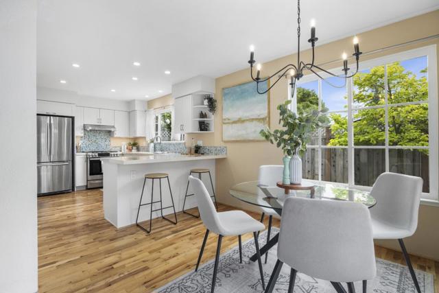 5334 Soquel Drive, Soquel CA: https://media.crmls.org/mediaz/93474a24-8455-4503-b2c5-6b1c851744bf.jpg