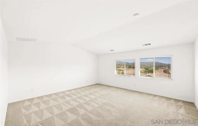 46197 Via La Tranquila, Temecula CA: https://media.crmls.org/mediaz/93477f5a-1a2e-43b3-9a00-f538d1b39a09.jpg