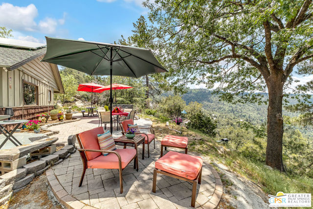 21395 Highway 243, Idyllwild CA: https://media.crmls.org/mediaz/9348479c-17b3-4cfe-bbfc-ae7e2ec11b40.jpg