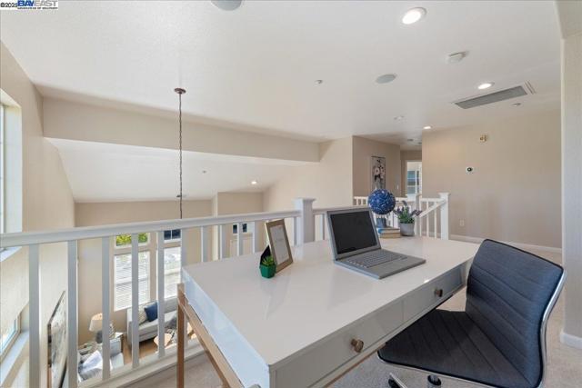 5200 N Forestdale Cir, Dublin CA: https://media.crmls.org/mediaz/93487958-ae98-457a-b622-fa766846ab0d.jpg