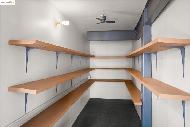 1515 Schenone Ct, Concord CA: https://media.crmls.org/mediaz/9348d40d-9b90-4b1c-9e3b-dbf82d1c6fbc.jpg