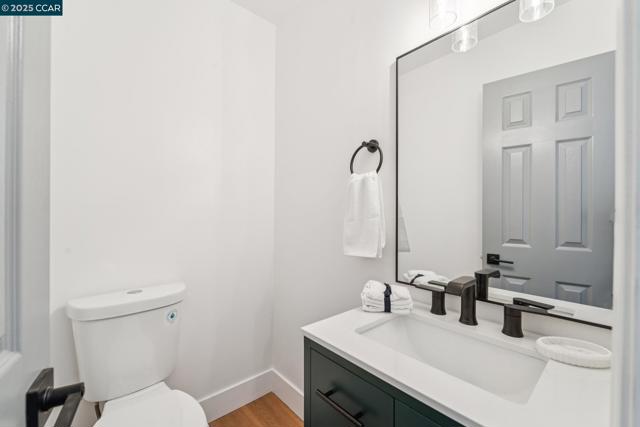 23230 Anchor Avenue, Carson CA: https://media.crmls.org/mediaz/934af819-f955-4638-b38b-7cead2cd71ba.jpg