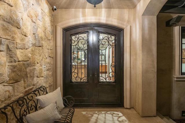 1571 Fairway Drive, Los Altos CA: https://media.crmls.org/mediaz/934bc6a2-f8be-45d4-be71-ffca92b7b791.jpg