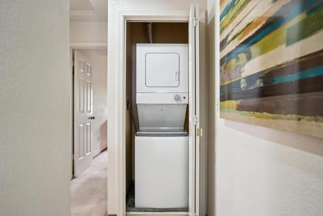 1612 Parkview Green Circle, San Jose CA: https://media.crmls.org/mediaz/934c37be-368c-4860-b5f0-665c0edc6abb.jpg