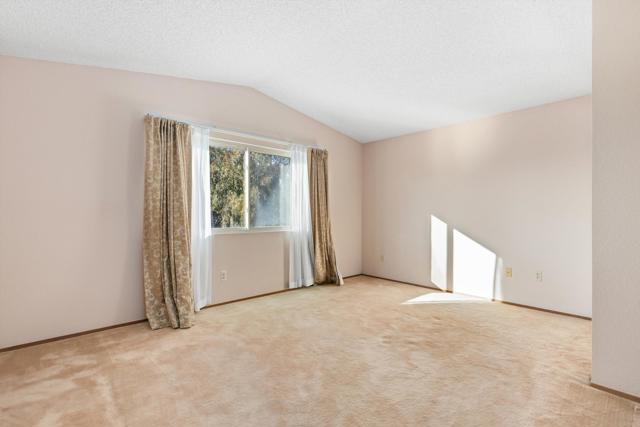 Detail Gallery Image 25 of 41 For 7338 Canyon Breeze Rd, San Diego,  CA 92126 - 4 Beds | 3 Baths