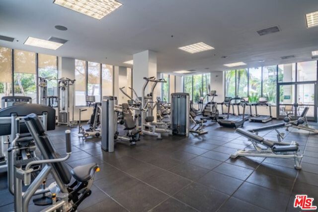 10724 Wilshire Boulevard, Los Angeles CA: https://media.crmls.org/mediaz/934e85ee-6dbf-47e4-bf90-b61de1bc8fef.jpg