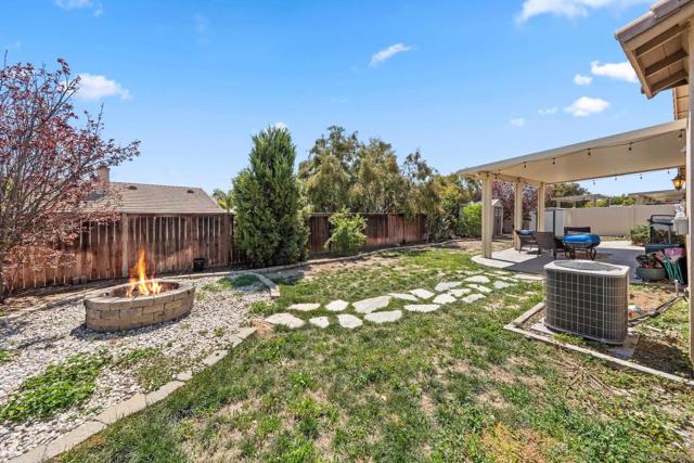 33409 Mesolite Way, Menifee CA: https://media.crmls.org/mediaz/934eb22a-8d9a-4dad-8523-8ad6e53ca901.jpg