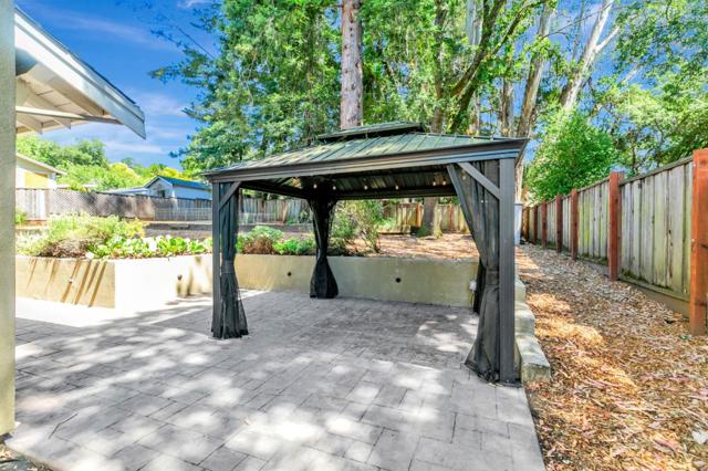 228 N Navarra Drive, Scotts Valley CA: https://media.crmls.org/mediaz/934f288d-b8d2-4953-b00e-2c618b8851ca.jpg