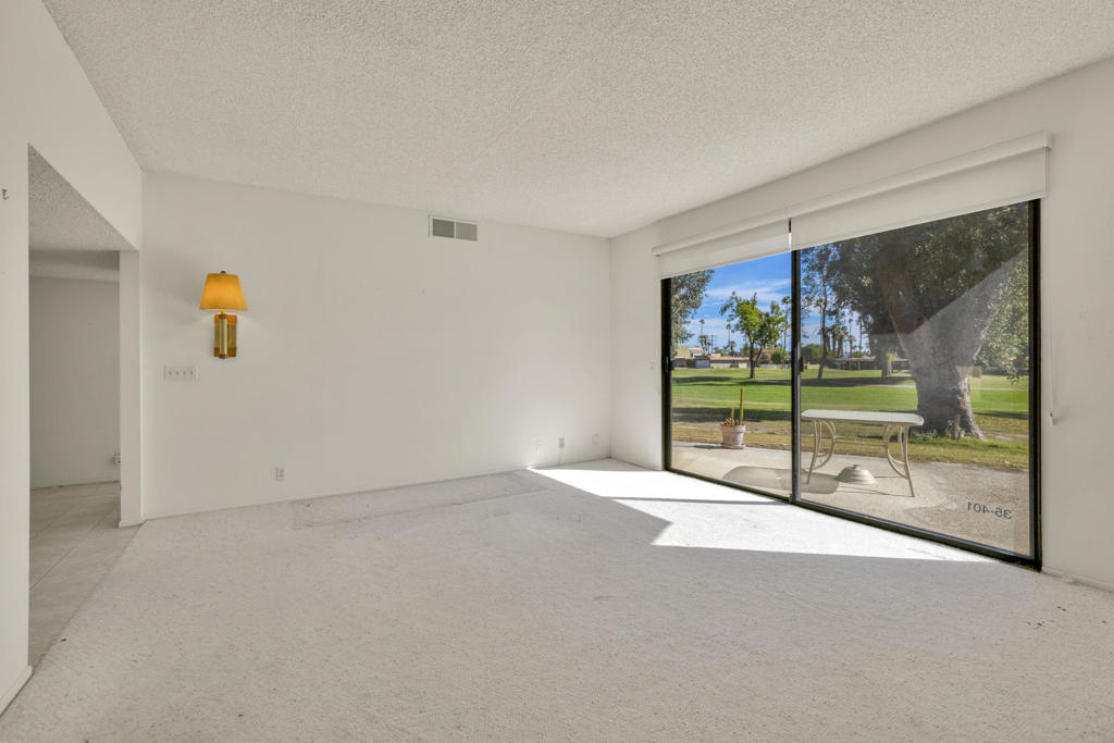 MLS #219138131DA image #10