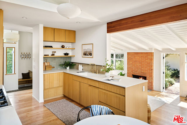 3537 Beethoven Street, Los Angeles CA: https://media.crmls.org/mediaz/934f967c-6149-4f3b-b4f1-a7a592858065.jpg