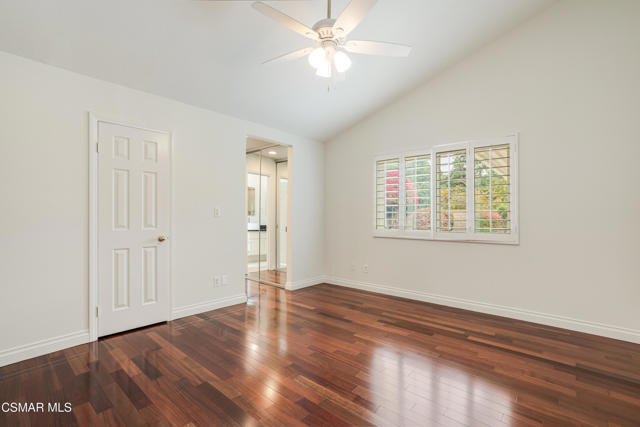 2152 Coalfax Court, Thousand Oaks CA: https://media.crmls.org/mediaz/9350427c-475b-4366-adac-dc18d9bbd8ee.jpg