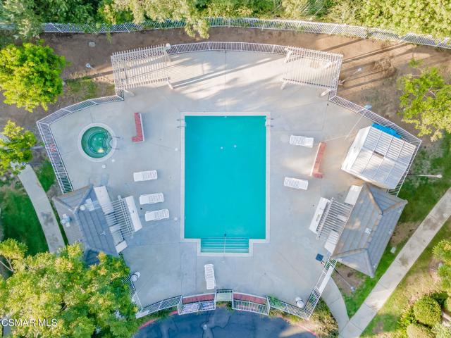 1165 Fitzgerald Road, Simi Valley CA: https://media.crmls.org/mediaz/935096a3-0de2-466f-8562-46130c648d84.jpg